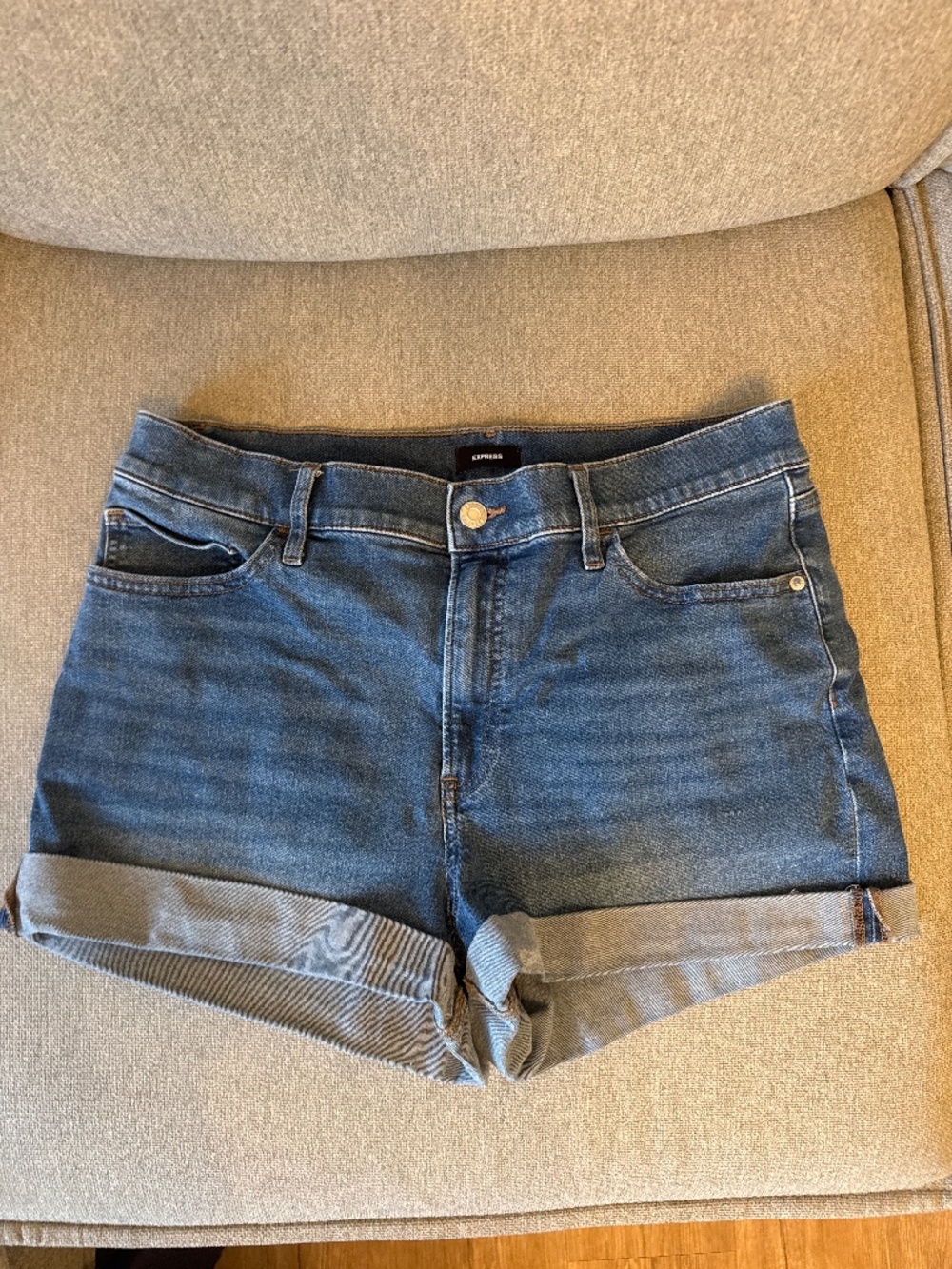Express shorts
